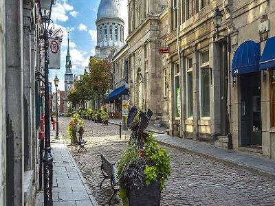 Evening Bus Tour of Montreal